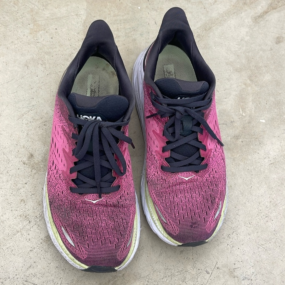 Hoka clifton size 9b